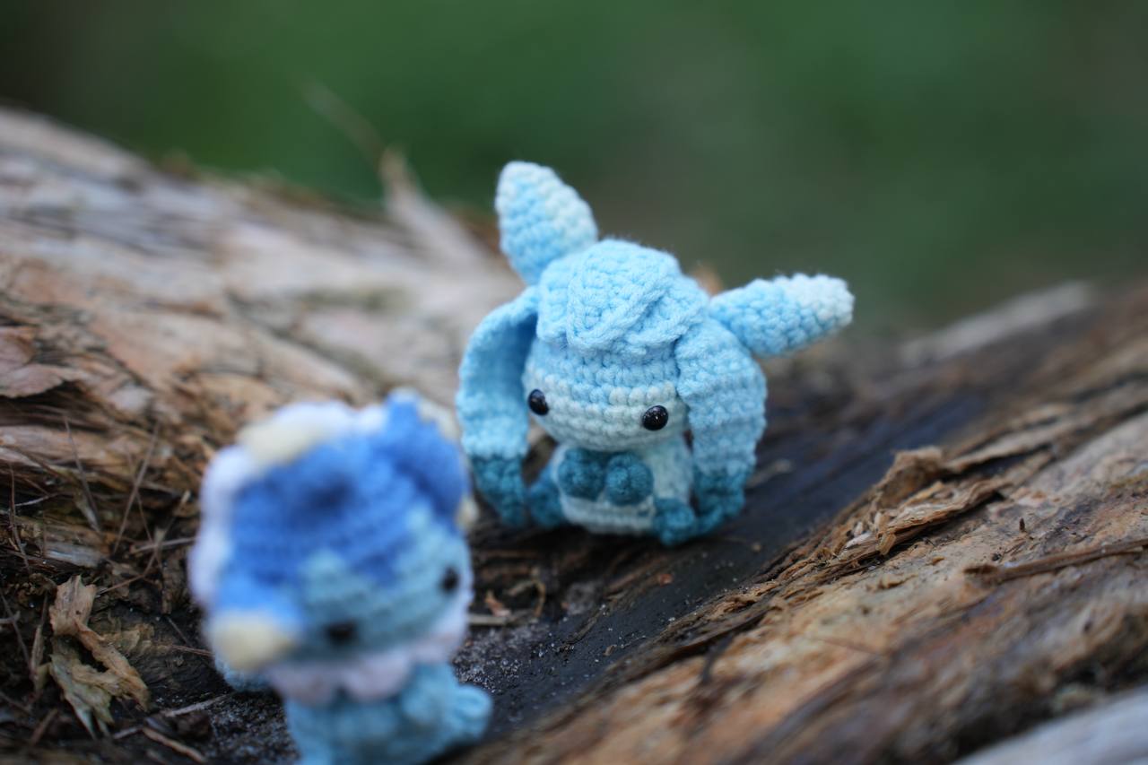 Crochet Glaceon